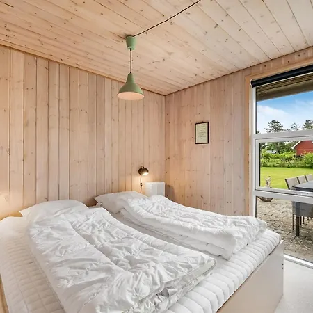 Tian - 400m To The Fjord By Interhome