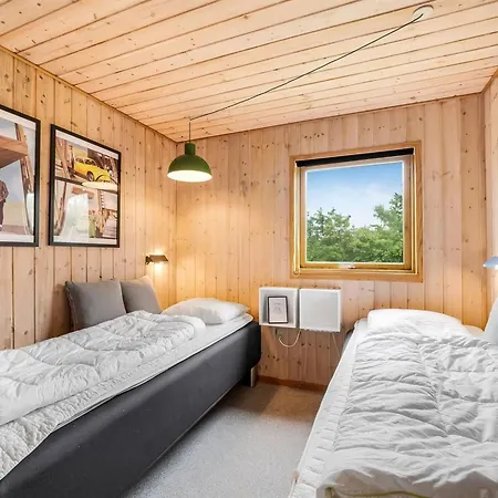 Semesterbostad Tian - 400m To The Fjord By Interhome